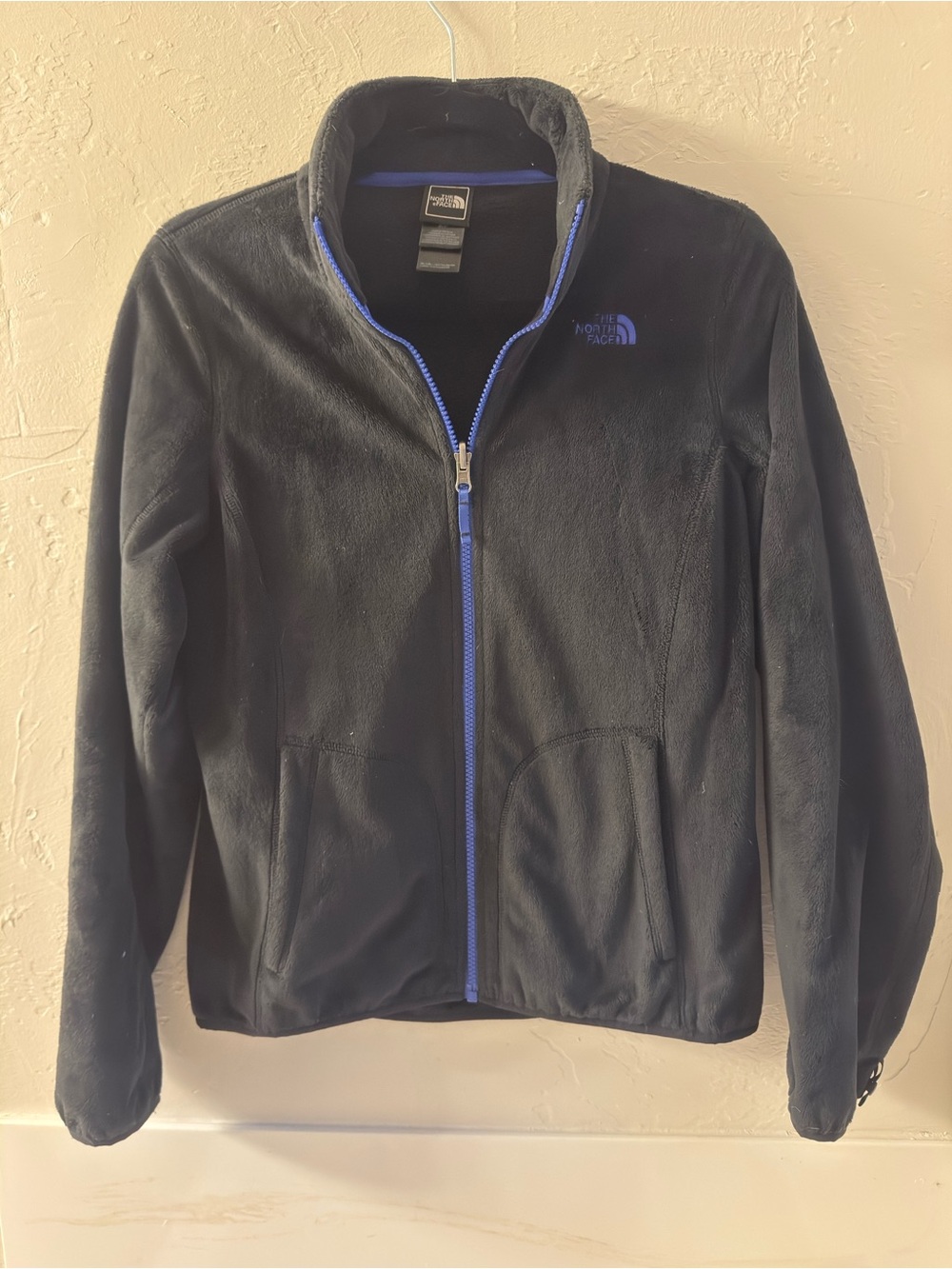 The North Face - Women's Black/Blue Full-Zip Soft Jacket w Pockets - Size S